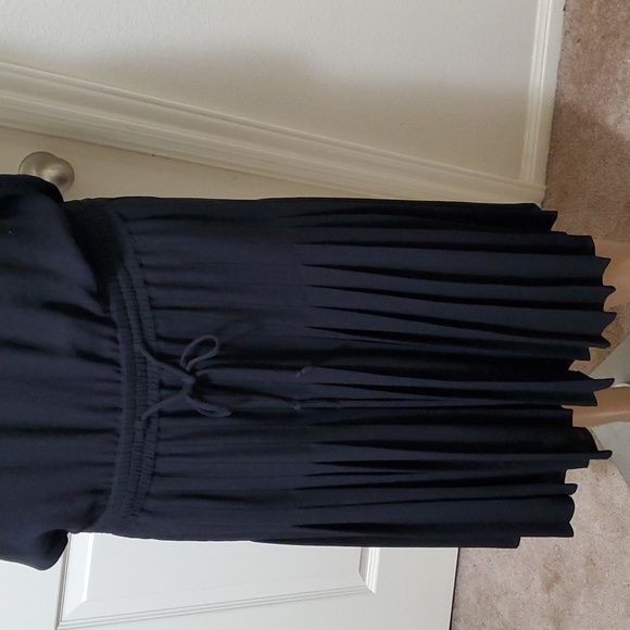 Vince s placket button upper smocked waist pleated lower flowy midi - Picture 5 of 12